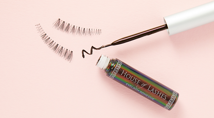 How To Apply Lashes To The Lower Lashline