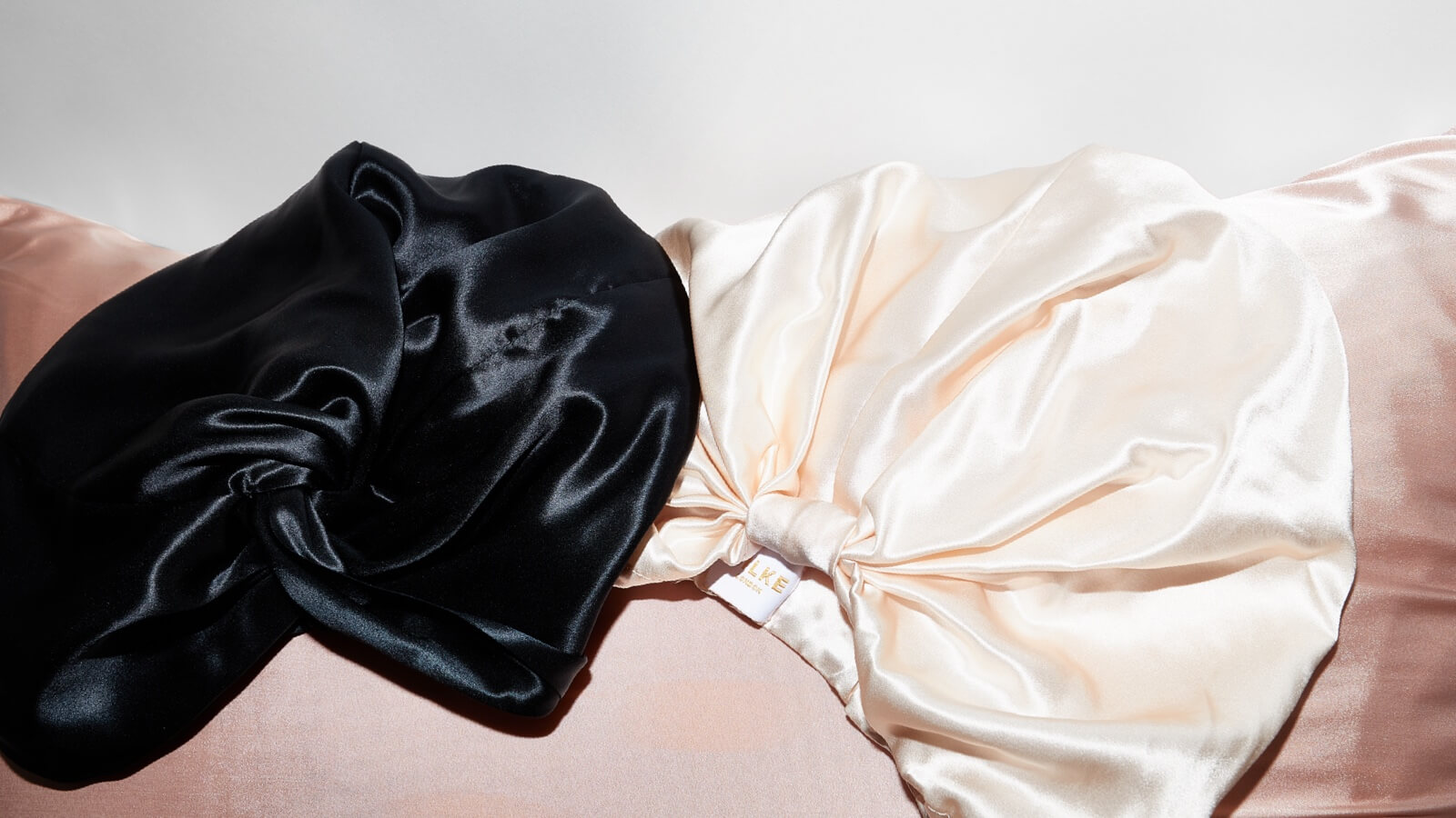 7 Benefits of Using A Silk Hair Wrap