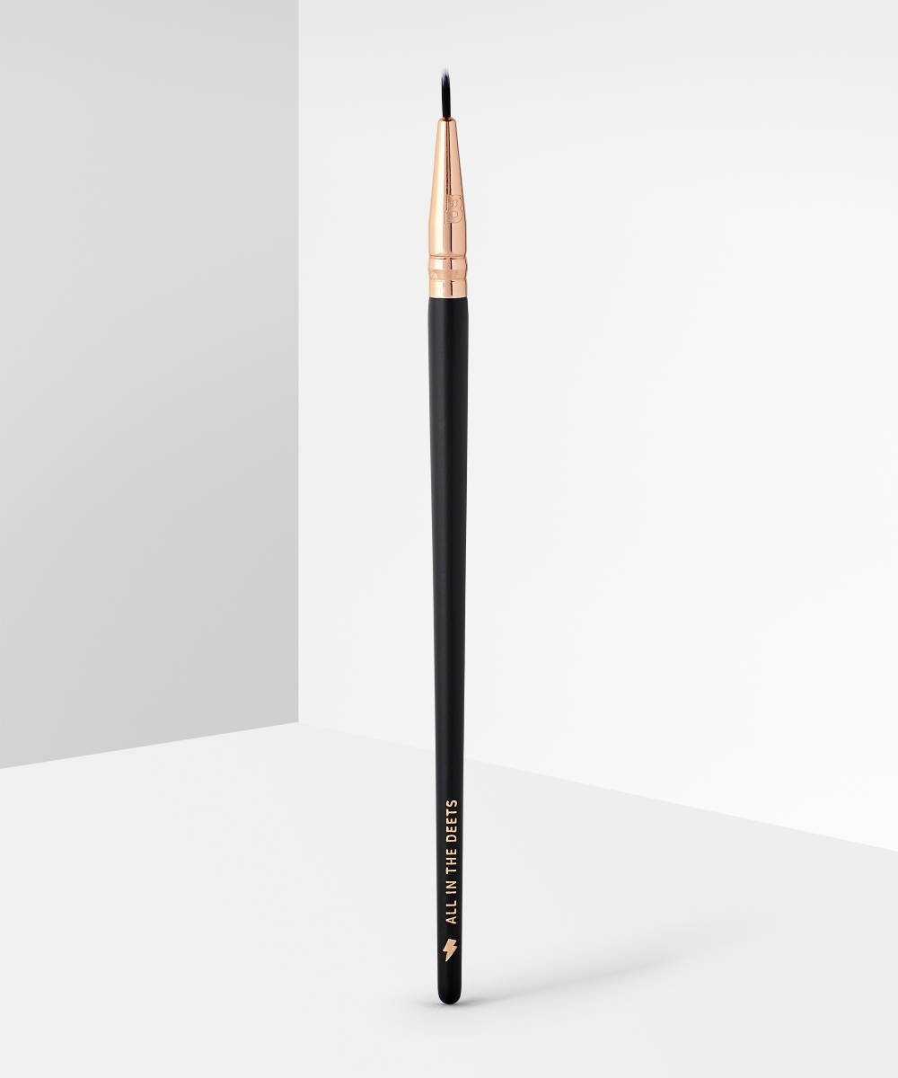 By BEAUTY BAY Rose Gold Glam All In The Deets Fine Liner Brush