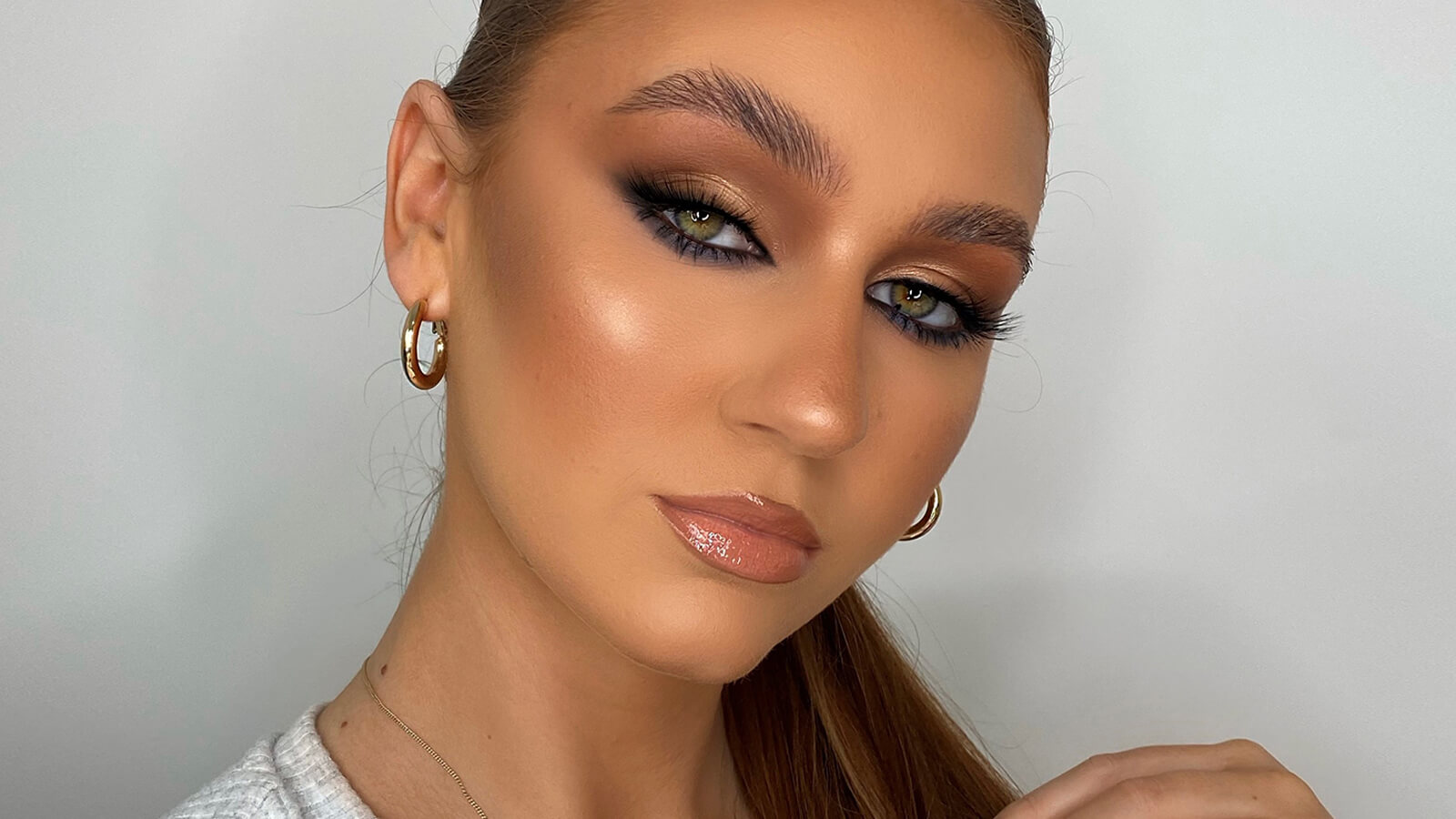 How To Apply Setting Powder