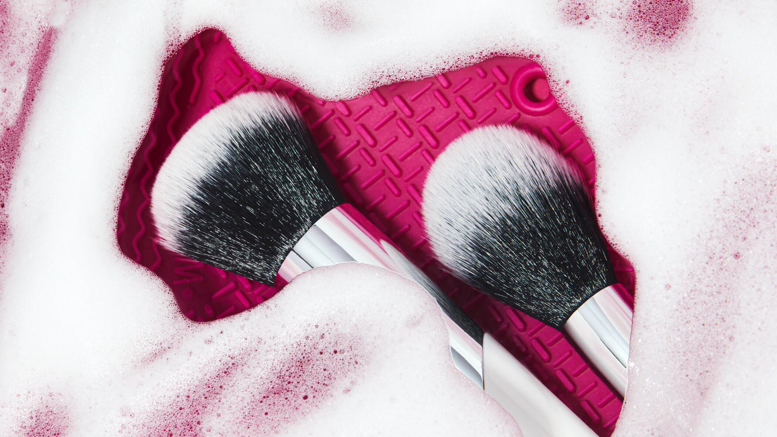 How To Clean Your Makeup Brushes
