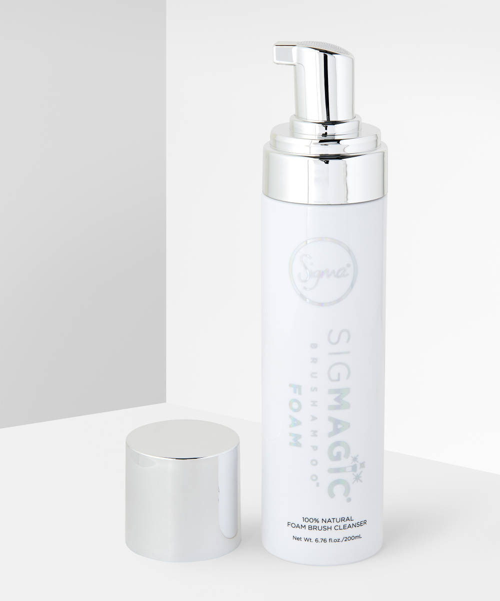 SIGMA BEAUTY SIGMAGIC BRUSHAMPOO FOAM