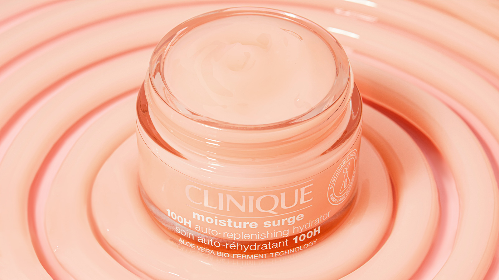 8 Reasons Why You Need The New Clinique Moisture Surge™ Hydrator