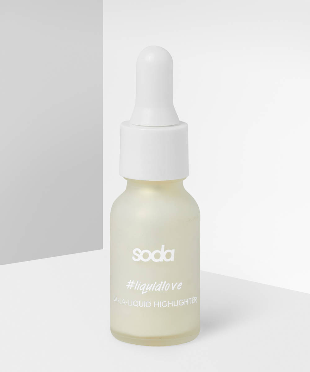 SODA #LIQUIDLOVE LA-LA-LIQUID HIGHLIGHTER