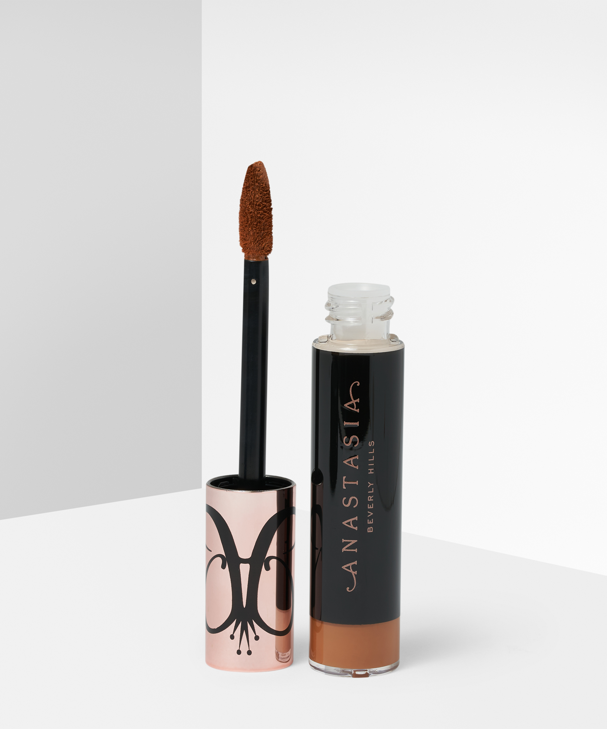 Anastasia Beverly Hills Magic Touch Concealer