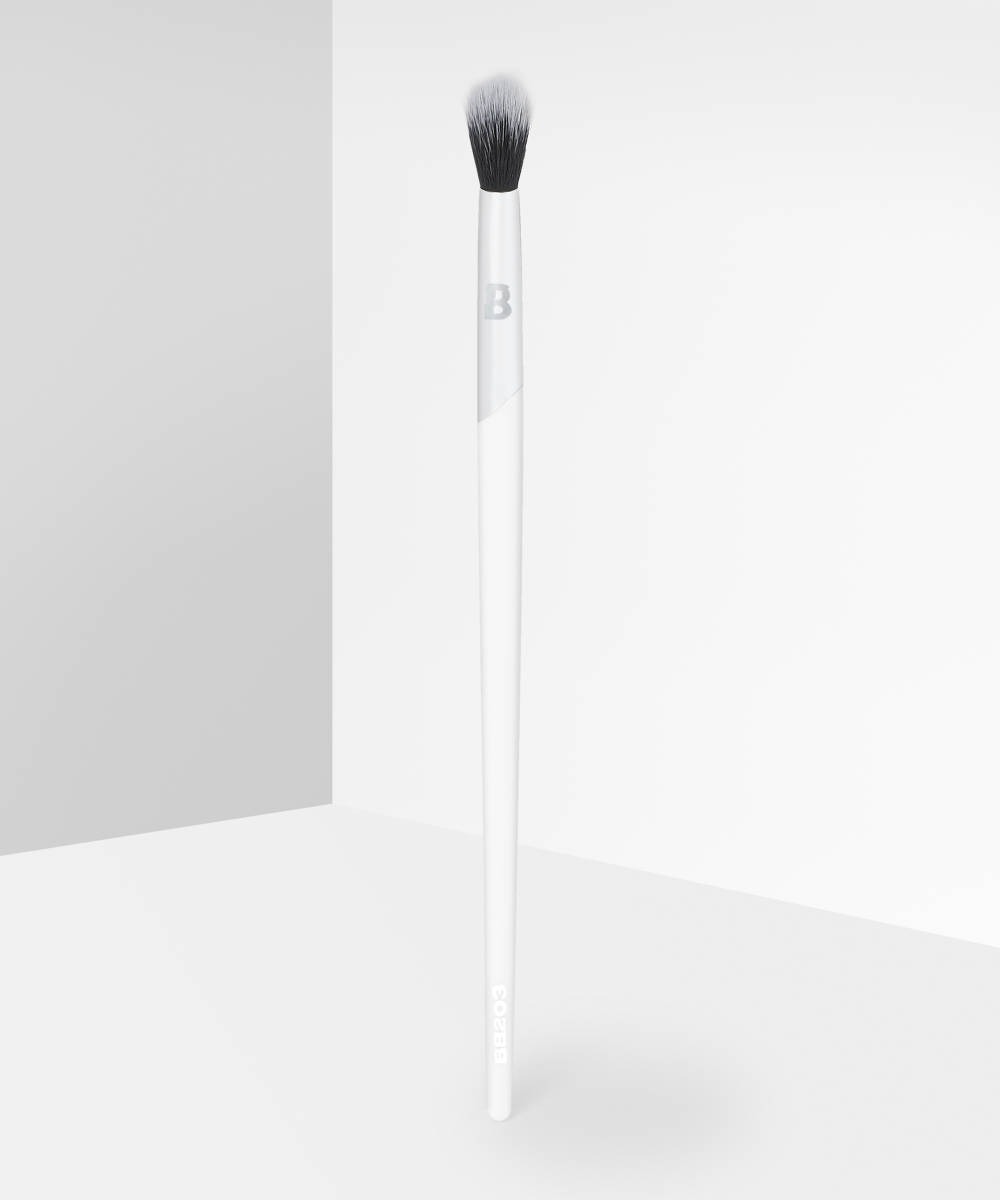 Eyeshadow brush (the fluffier the better)