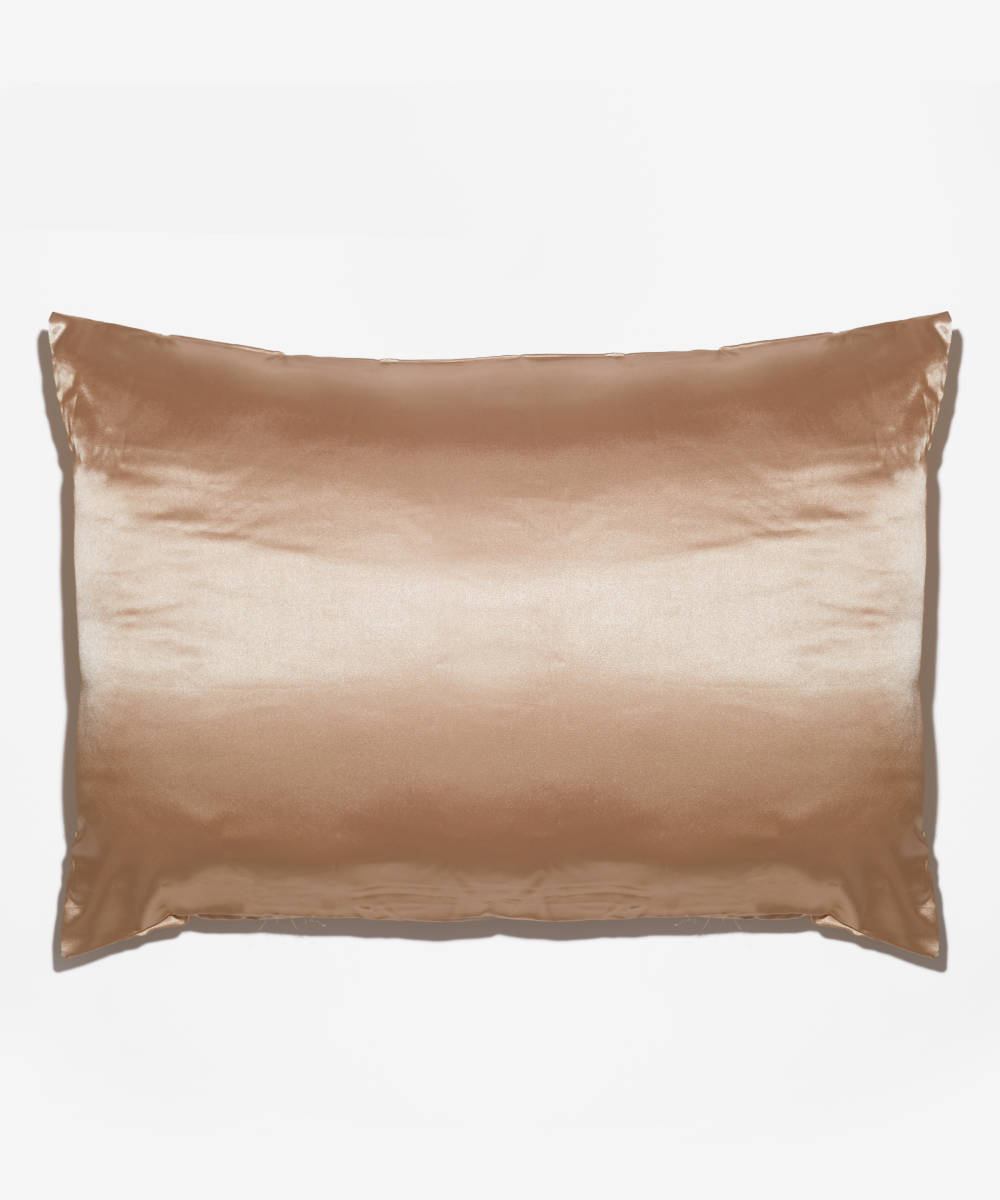 BY BEAUTY BAY SATIN PILLOWCASE