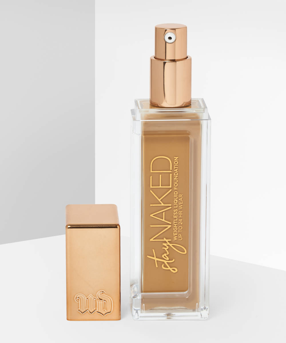 50CG - Medium with cool green undertones