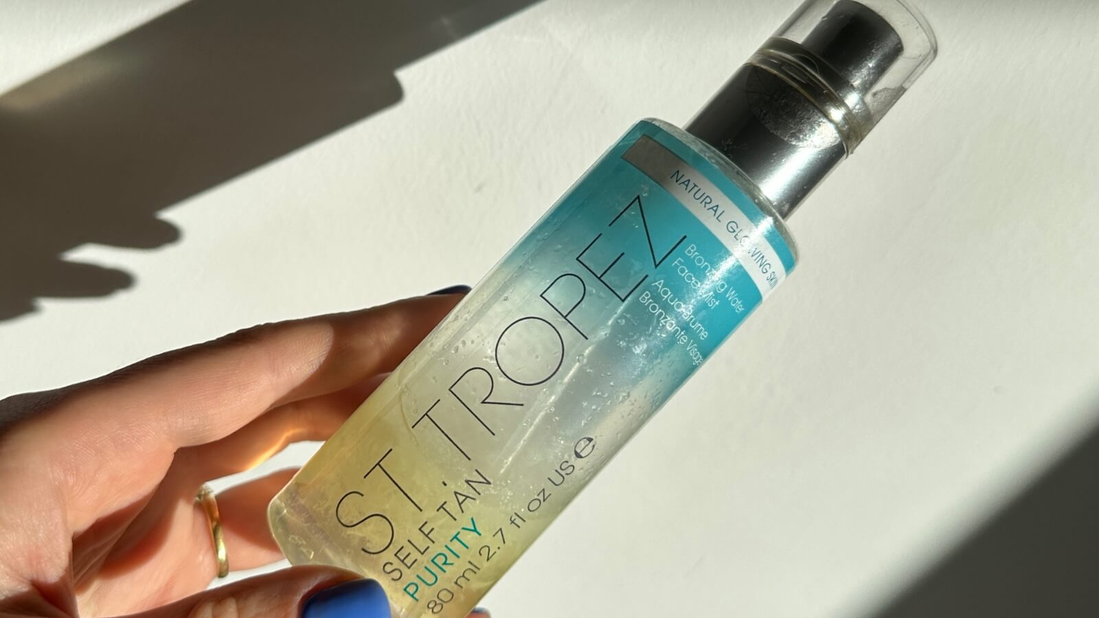 We’re Obsessed With… This Acne-Friendly Face Tan