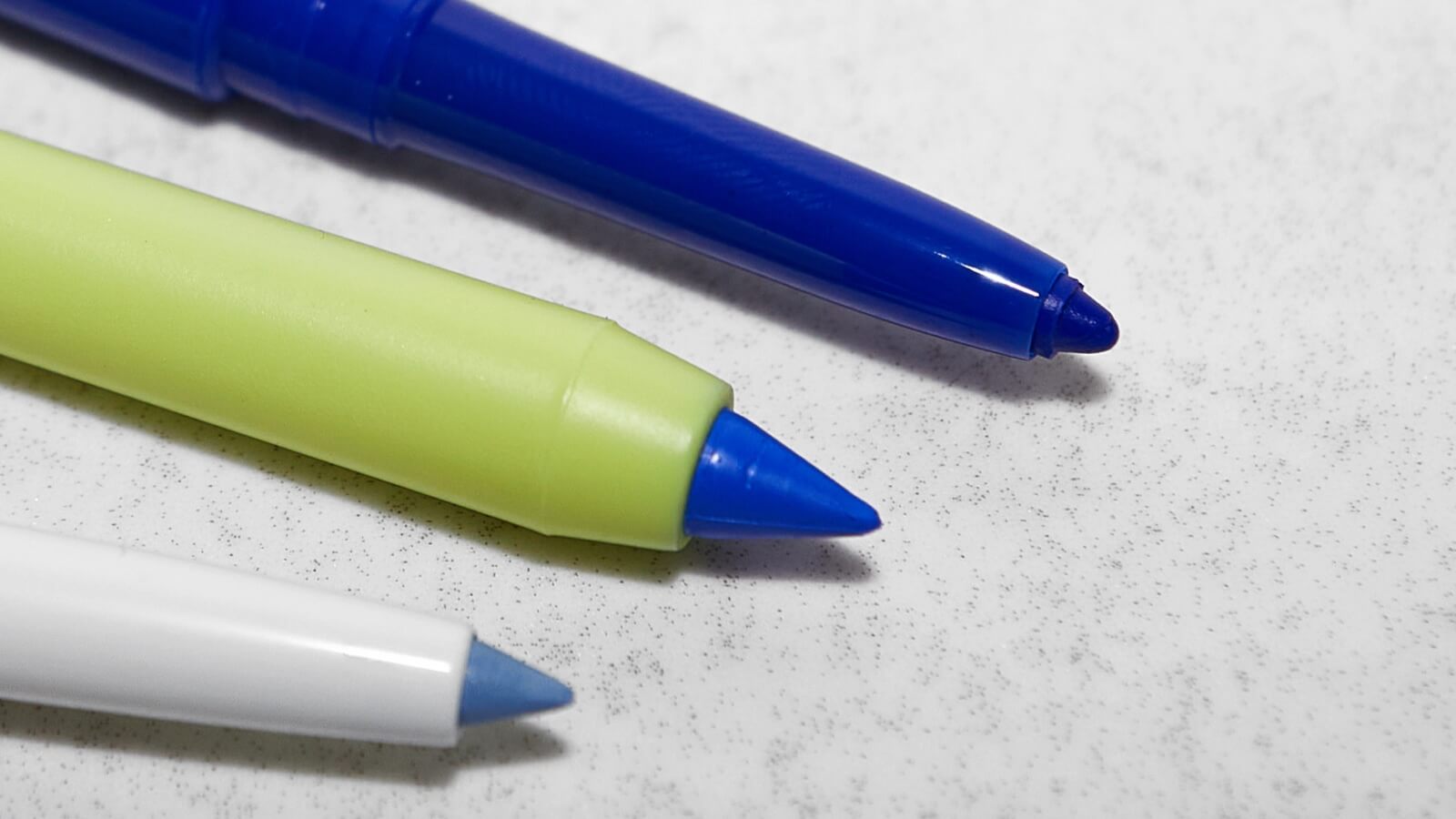 11 Blue Eyeliners We&rsquo;re Obsessed With